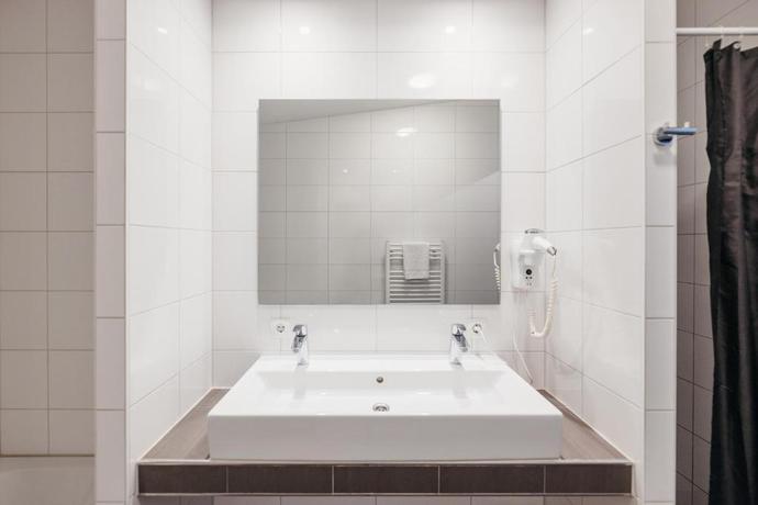 Imagen general del Hotel Yays Amsterdam Prince Island By Numa. Foto 17