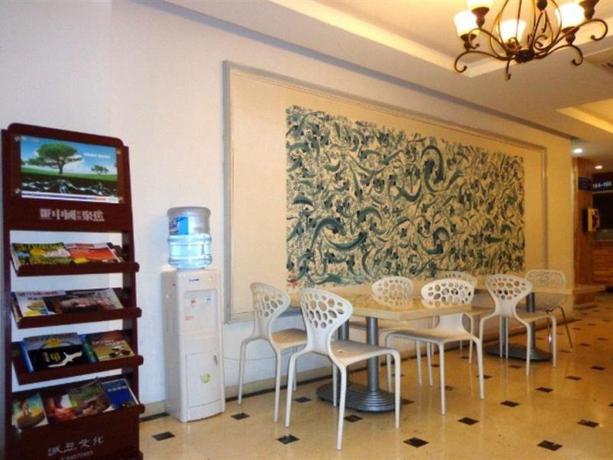 Imagen de los interiores del Hotel Yazhu. Foto 6