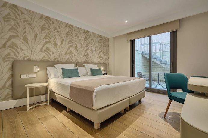 Imagen de la habitación del Hotel Ybarra Sevilla. Foto 9