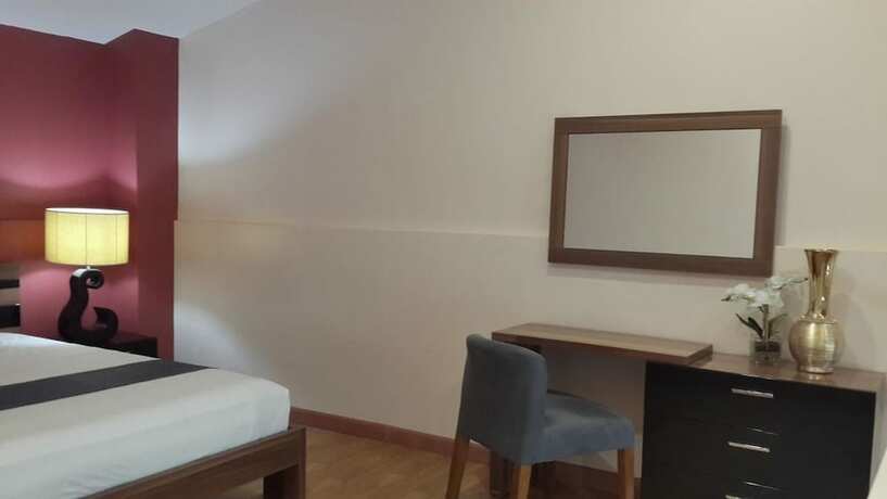 Imagen de la habitación del Hotel Ybc Grand. Foto 30