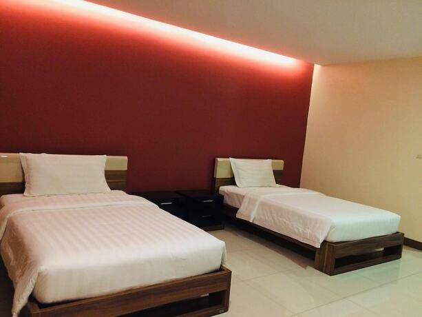 Imagen de la habitación del Hotel Ybc Grand. Foto 32