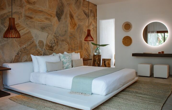 Imagen de la habitación del Hotel Ycona Luxury Resort. Foto 12