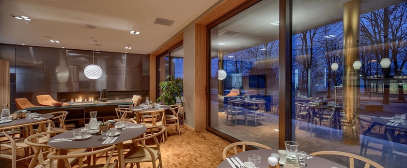 Imagen del bar/restaurante del Hotel Ydalir. Foto 4