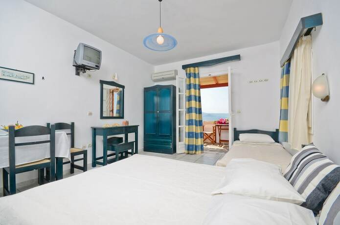 Imagen general del Hotel Ydreos Studios and Apartments. Foto 3