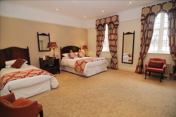 Imagen de la habitación del Hotel Ye Olde Bell and Spa. Foto 8