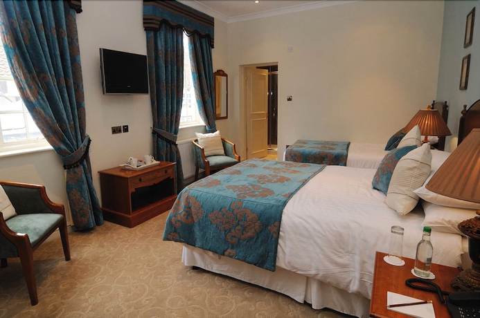 Imagen de la habitación del Hotel Ye Olde Bell and Spa. Foto 11