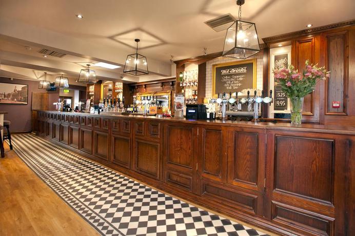 Imagen del bar/restaurante del Hotel Ye Olde Griffin. Foto 4