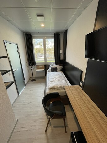 Imagen de la habitación del Hotel Yebs. Foto 11