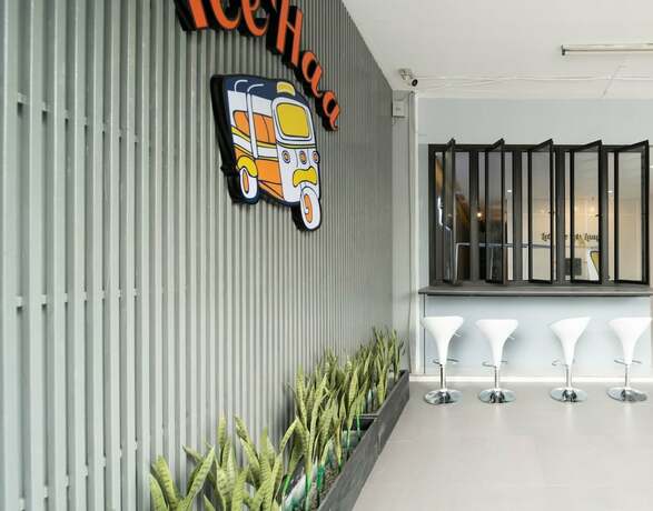 Imagen de los interiores del Hotel Yeehaa Bangsue. Foto 16