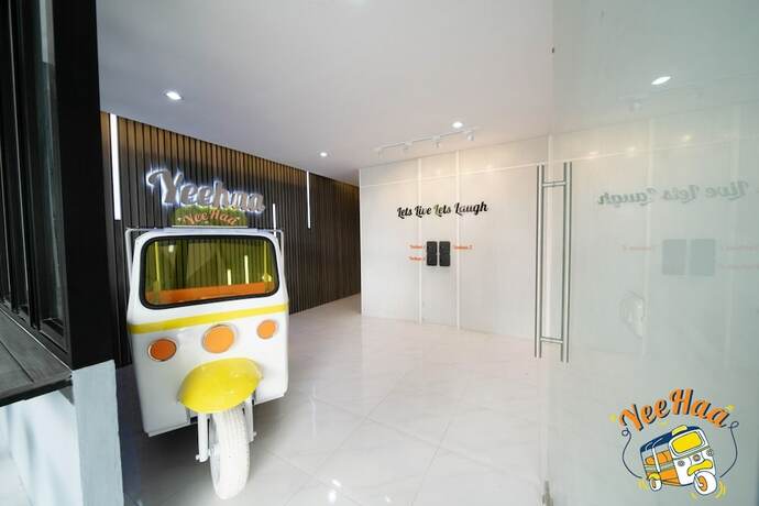 Imagen de los interiores del Hotel Yeehaa Bangsue. Foto 18
