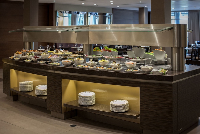 Imagen del bar/restaurante del Hotel Yehuda. Foto 3