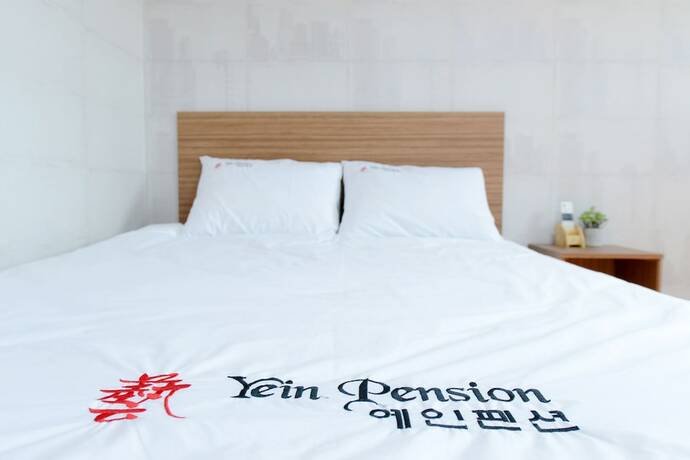 Imagen de la habitación del Hotel Yein. Foto 12