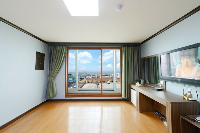 Imagen de la habitación del Hotel Yein. Foto 15