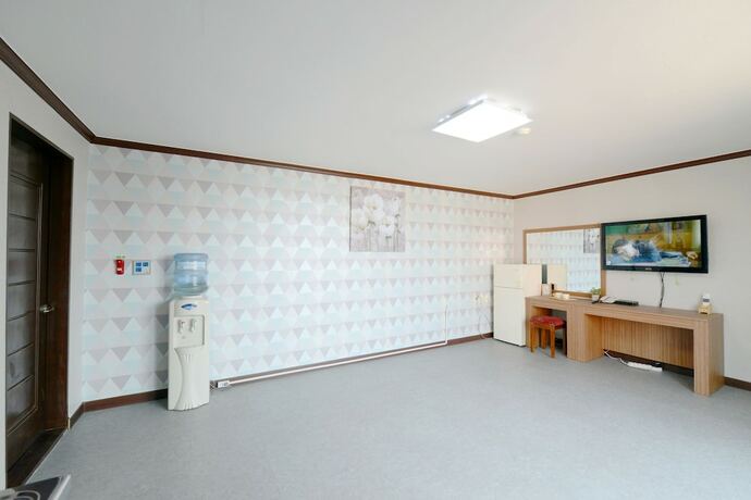 Imagen de la habitación del Hotel Yein. Foto 17