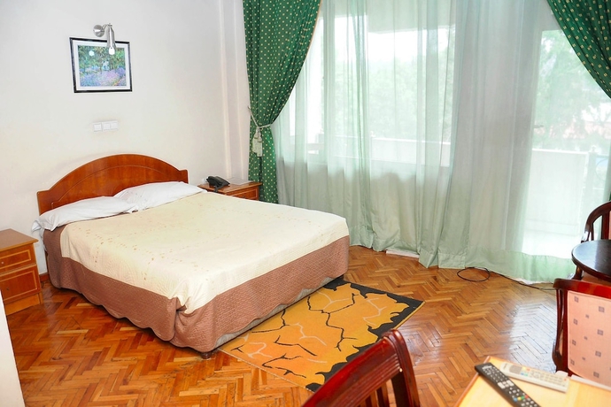 Imagen de la habitación del Hotel Yeka Guest House. Foto 5