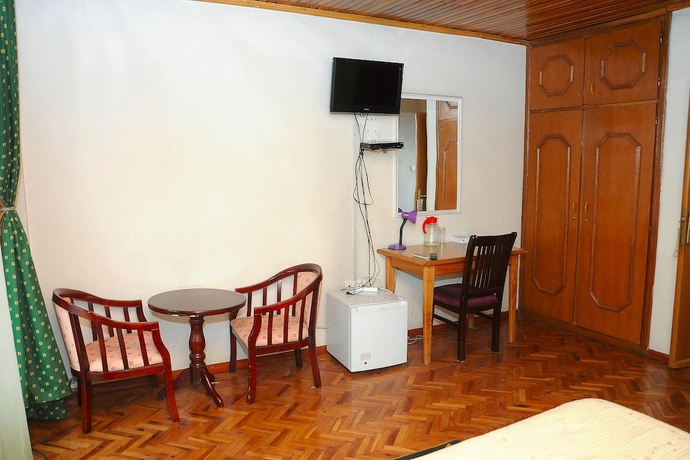 Imagen de la habitación del Hotel Yeka Guest House. Foto 16