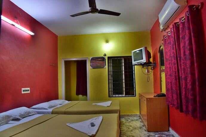 Imagen general del Hotel Yelagiri Residency. Foto 1