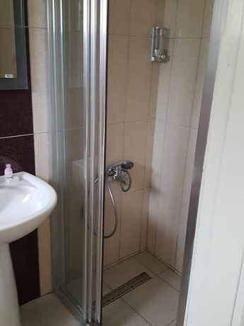 Imagen de la habitación del Hotel Yeldener Crystal Rocks. Foto 8