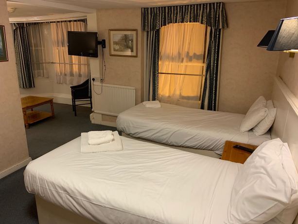 Imagen de la habitación del Hotel Yelf\'s. Foto 3