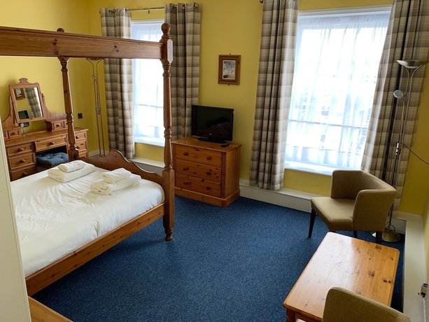 Imagen de la habitación del Hotel Yelf\'s. Foto 5