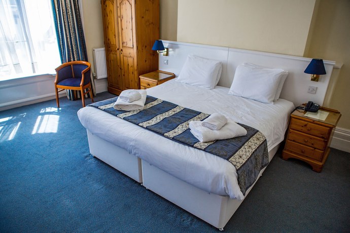 Imagen de la habitación del Hotel Yelf\'s. Foto 10