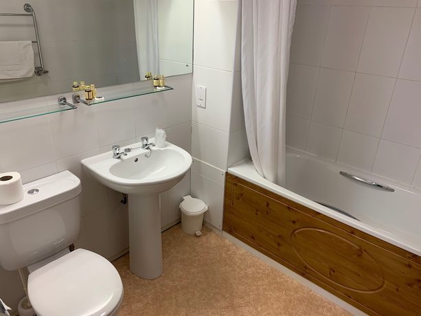 Imagen de la habitación del Hotel Yelf\'s. Foto 18