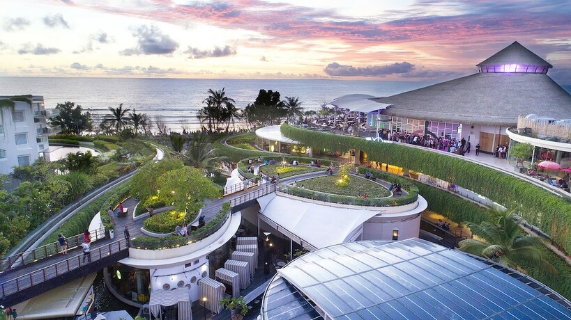 Imagen general del Hotel Yello Kuta Beachwalk Bali. Foto 5