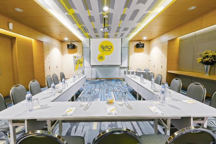 Imagen de los interiores del Hotel Yello Paskal - Bandung. Foto 6