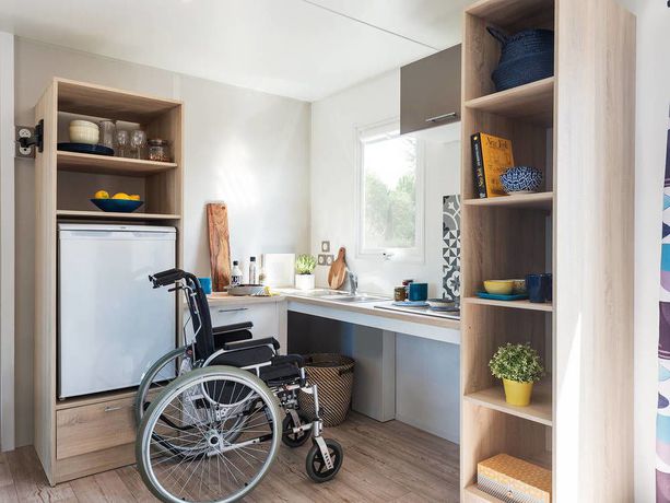 Imagen del bar/restaurante del Hotel Yelloh Village Les Iles. Foto 4