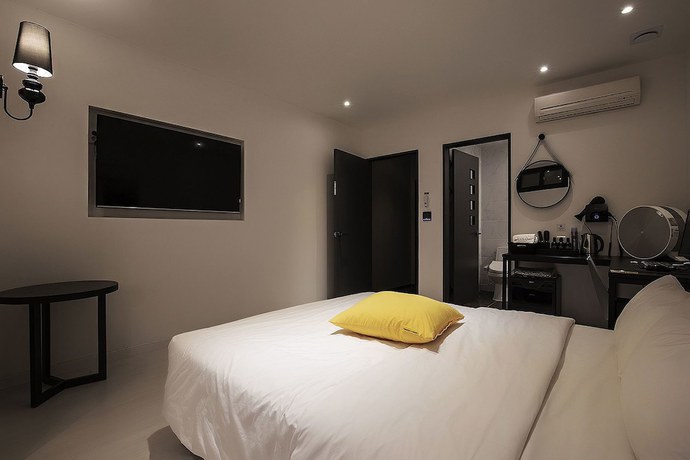 Imagen de la habitación del Hotel Yellow 8. Foto 15