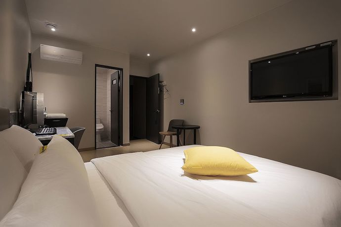 Imagen de la habitación del Hotel Yellow 8. Foto 19