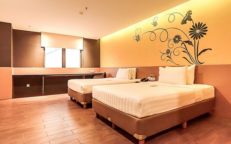 Imagen de la habitación del Hotel Yellow Bee Tangerang. Foto 21