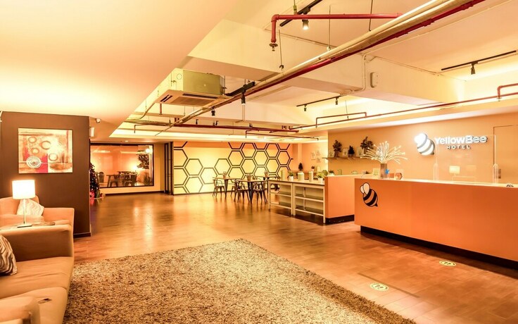 Imagen de los interiores del Hotel Yellow Bee Tangerang. Foto 36