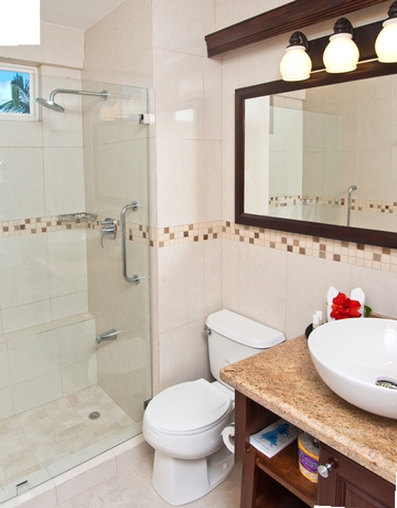 Imagen de la habitación del Hotel Yellow Bird. Foto 5