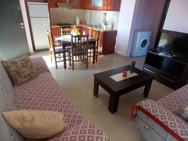 Imagen de la habitación del Hotel Yellow City Apartments. Foto 10