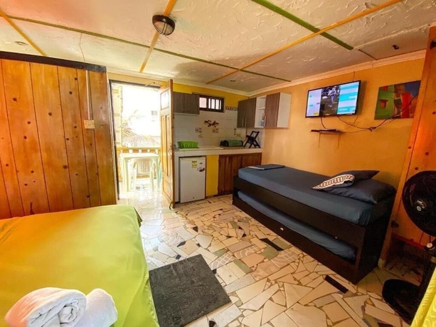 Imagen de la habitación del Hotel Yellow Moon Guesthouse Apartments. Foto 10