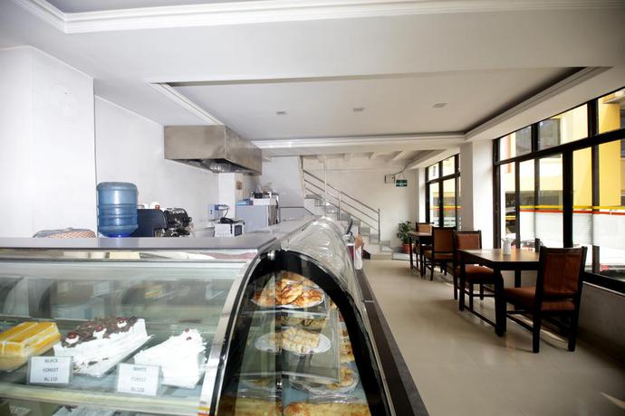 Imagen del bar/restaurante del Hotel Yellow Pagoda. Foto 3