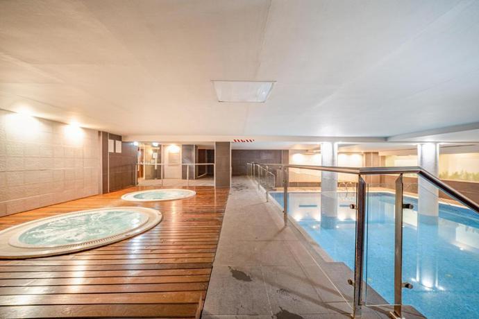 Imagen de los interiores del Hotel Yellow Praia Monte Gordo. Foto 7