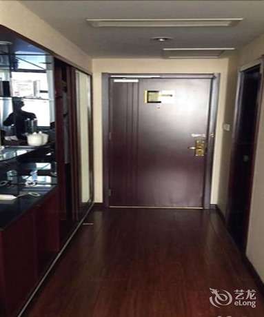 Imagen de la habitación del Hotel Yellow River Pearl Hotel. Foto 11