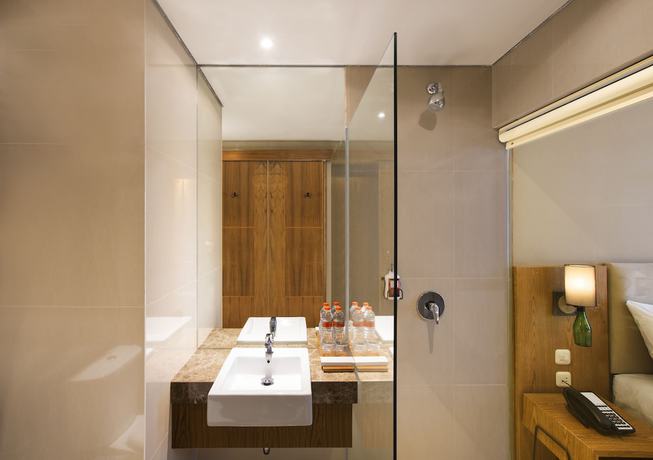 Imagen de la habitación del Hotel Yellow Star Ambarukmo. Foto 15