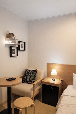 Imagen de la habitación del Hotel Yellow stay. Foto 3