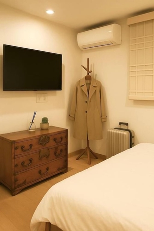 Imagen de la habitación del Hotel Yellow stay. Foto 10