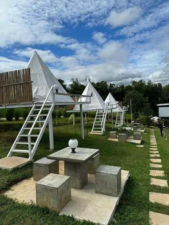 Imagen general del Hotel Yellowstone Camps O2 Zone Khao Kho. Foto 1