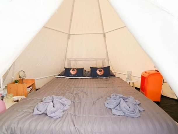 Imagen de la habitación del Hotel Yellowstone Camps O2 Zone Khao Kho. Foto 16