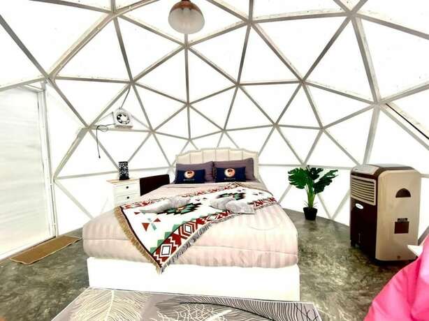 Imagen de la habitación del Hotel Yellowstone Camps O2 Zone Khao Kho. Foto 19