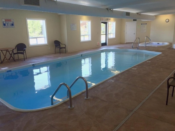 Imagen de la piscina del Hotel Yellowstone Lodge. Foto 19