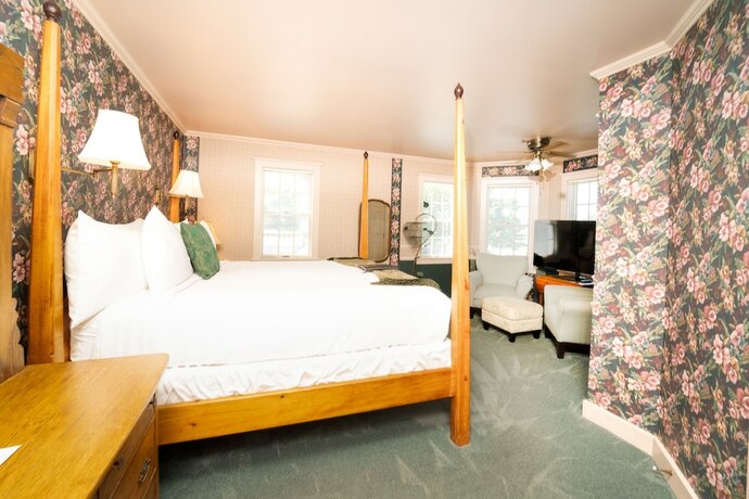 Imagen de la habitación del Hotel Yelton Manor Bed and Breakfast. Foto 13