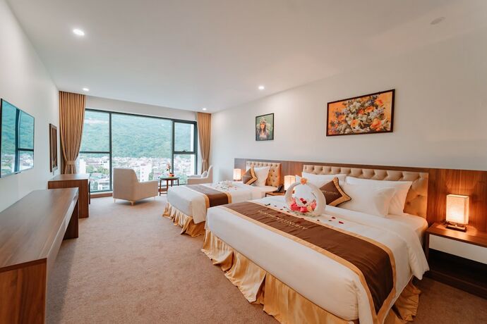 Imagen de la habitación del Hotel Yen Bien Luxury Hotel. Foto 17