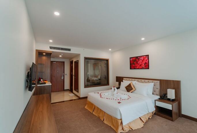 Imagen de la habitación del Hotel Yen Bien Luxury Hotel. Foto 23