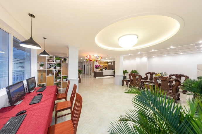 Imagen de los interiores del Hotel Yen Nam Hoang Van Thu. Foto 19